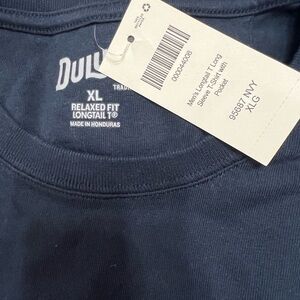 NWT Duluth Longtail T Long Sleeve T-Shirt with Pocket